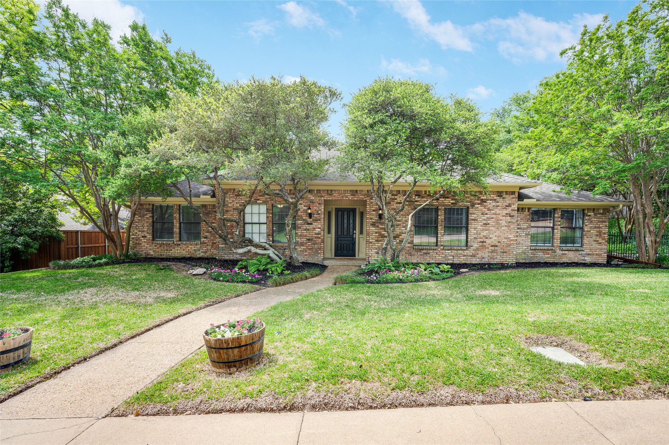 9718 Stone River Circle